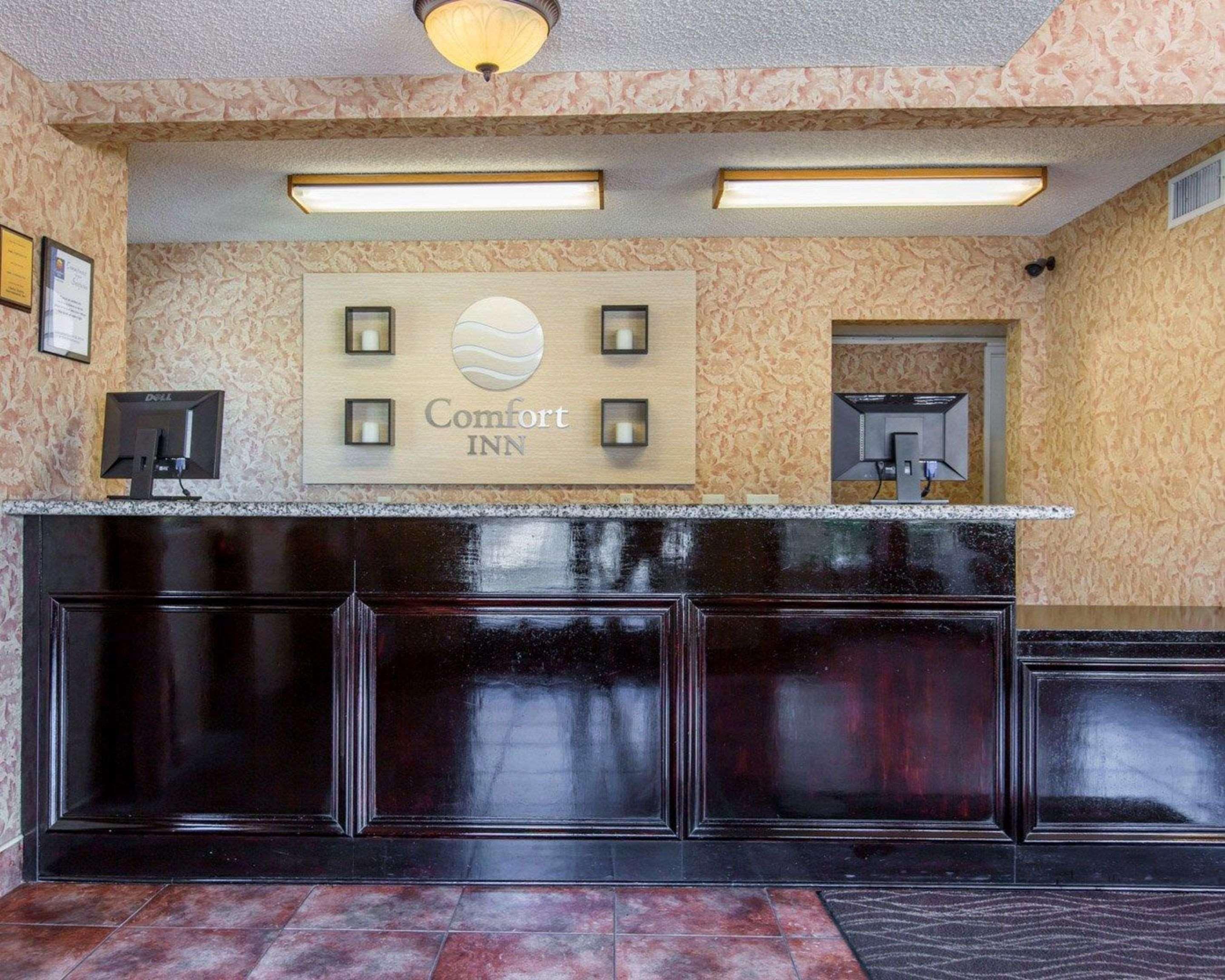 Comfort Inn & Suites Moreno Valley Near March Air Reserve Base Kültér fotó