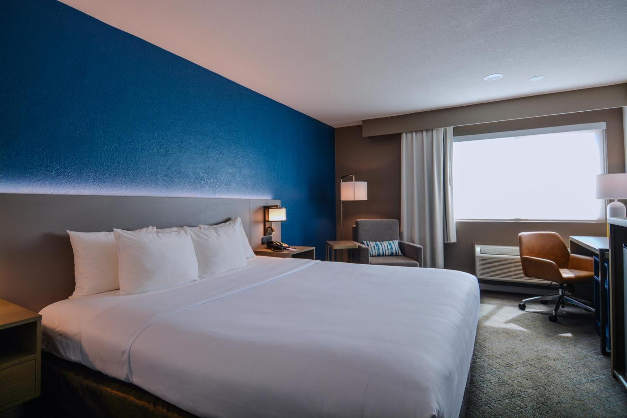Comfort Inn & Suites Moreno Valley Near March Air Reserve Base Kültér fotó