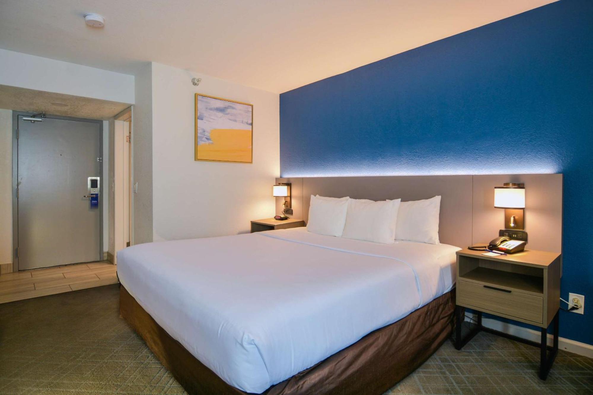 Comfort Inn & Suites Moreno Valley Near March Air Reserve Base Kültér fotó